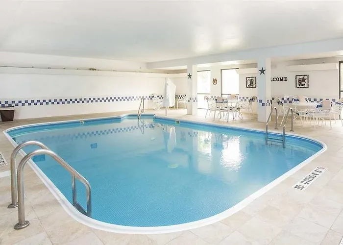 Hotel Hampton Worth Southwest Cityview 3*
