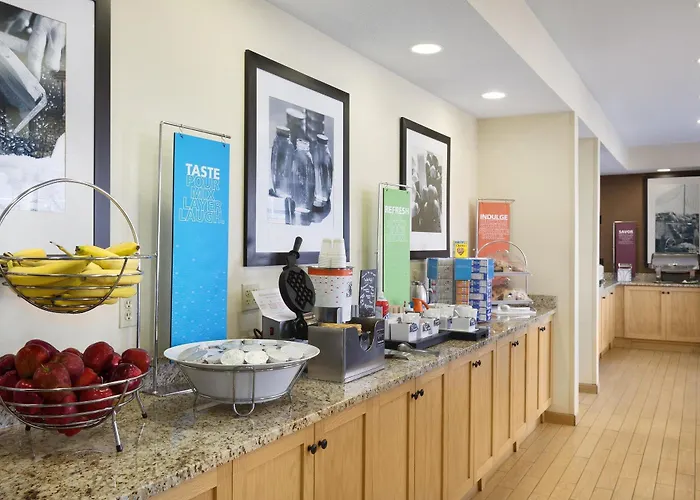 Hotel Hampton Worth Southwest Cityview 3*