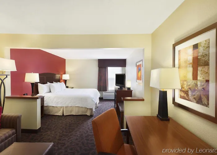 Hotel Hampton Worth Southwest Cityview 3*
